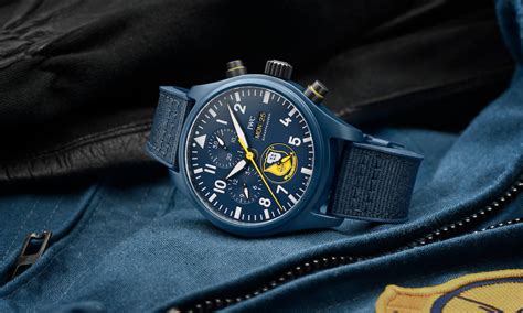 iwc immagine di campagna 2018|IWC LANCIA TRE PILOT’S WATCHES CON QUADRANTI .